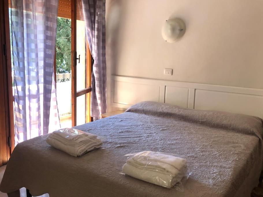 Sansovino Bed And Car Hotel ฟลอเรนซ์ ภายนอก รูปภาพ